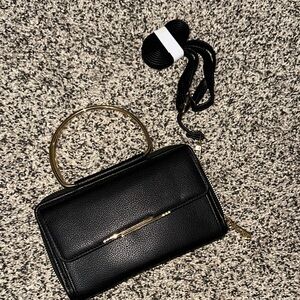 NEW-Elegant Black Handbag with Gold Accents